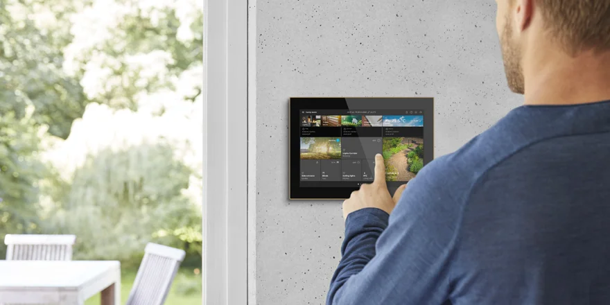 Touch panels 880x440 Touch panels 880x440